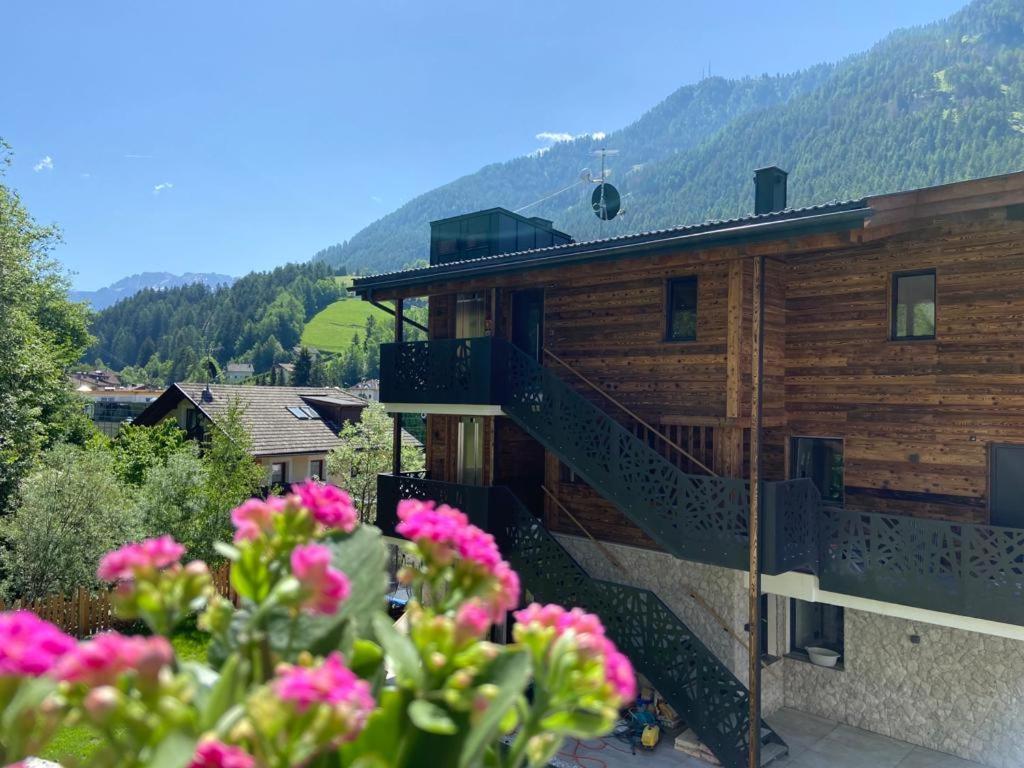 Villa Dolomiti Urtijëi Buitenkant foto