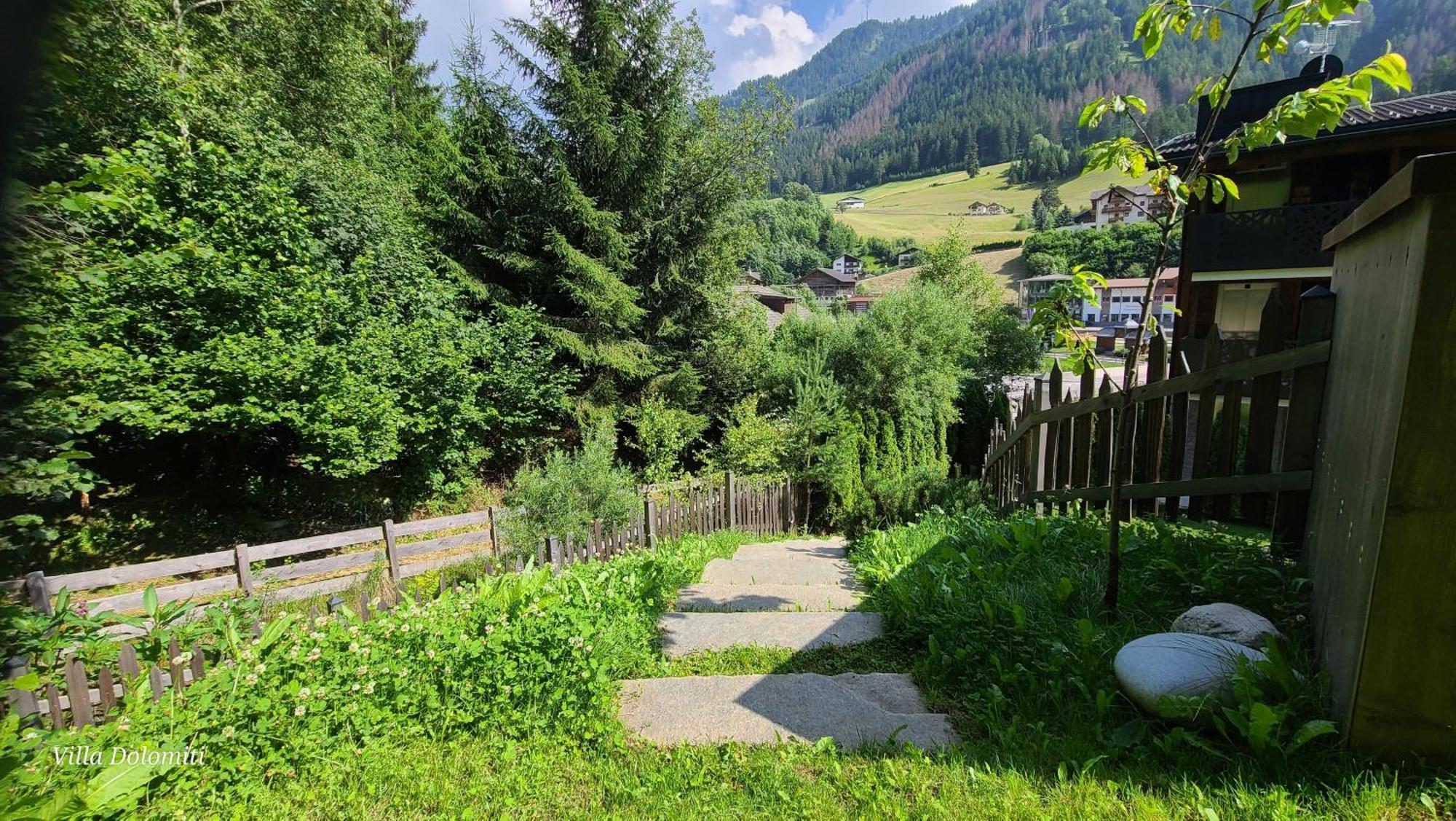 Villa Dolomiti Urtijëi Buitenkant foto